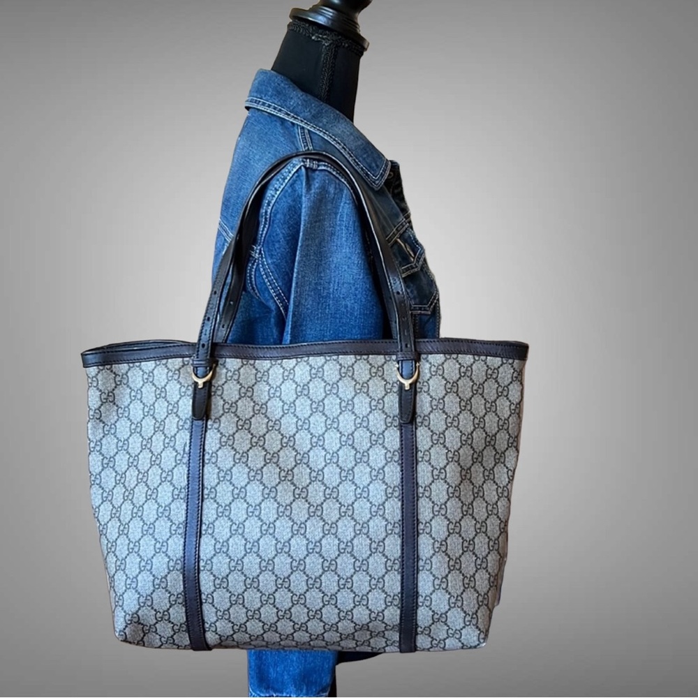 A21- 💯 % authentic Gucci shoulder bag - Picture 3 of 16